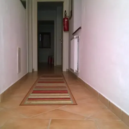 Sot La Mont Frühstückspension